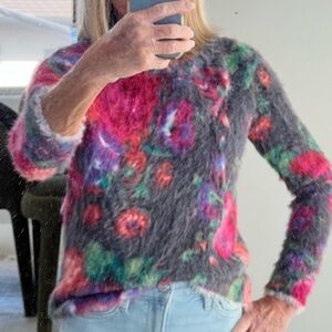 Super cozy, multicolored sweater